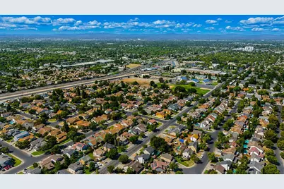 1720 Shadewood Drive, Modesto, CA 95355 - Photo 37