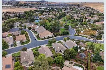 2100 Ranch Bluff Way, El Dorado Hills, CA 95762 - Photo 55