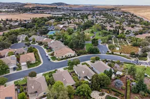 2100 Ranch Bluff Way, El Dorado Hills, CA 95762 - Photo 55