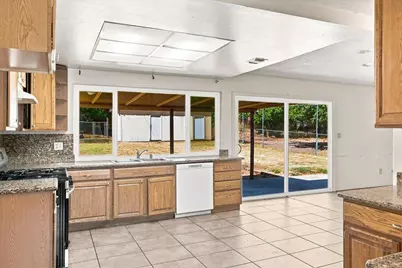 7331 Hazel Avenue, Orangevale, CA 95662 - Photo 19