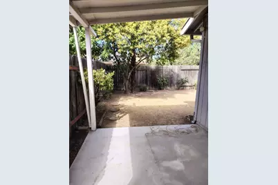 7246 Fletcher Farm Drive, Sacramento, CA 95828 - Photo 41