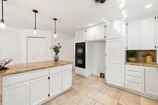 1633 Winchester Way, Roseville, CA 95661 - Photo 13