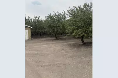 44090 Valeria Avenue, Dos Palos, CA 93620 - Photo 9