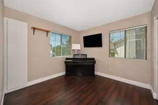 2829 Babson Dr, Elk Grove, CA 95758 - Photo 29