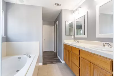 2825 Donner Trail, Riverbank, CA 95367 - Photo 13