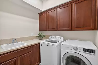 5716 Alder Bridge Court, Elk Grove, CA 95757 - Photo 69