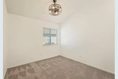 2588 Sequoia Street, Lodi, CA 95242 - Photo 31