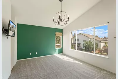 2588 Sequoia Street, Lodi, CA 95242 - Photo 23