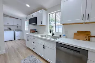 White River Ln, Sacramento, CA 95842 - Photo 17