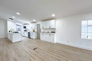 White River Ln, Sacramento, CA 95842 - Photo 13