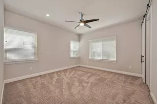 8937 Fair Oaks Blvd, Carmichael, CA 95608 - Photo 21