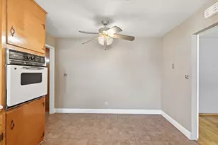 2105 Zinfandel Ln, Turlock, CA 95380 - Photo 11