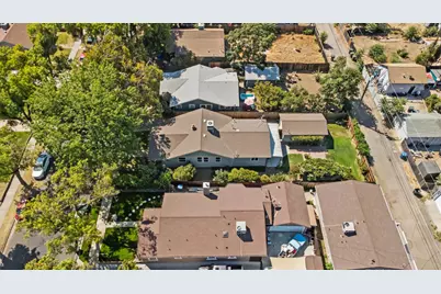 537 Melrose Street, Modesto, CA 95354 - Photo 33