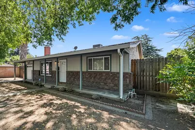 1701 College Avenue, Modesto, CA 95350 - Photo 3