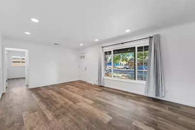 1701 College Avenue, Modesto, CA 95350 - Photo 9