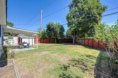 605 Westacre Road, West Sacramento, CA 95691 - Photo 21