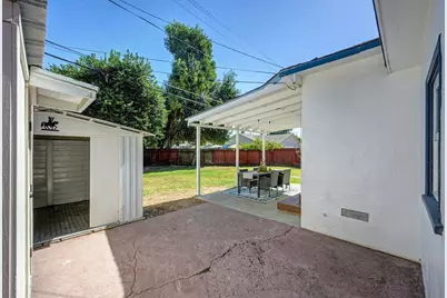 605 Westacre Road, West Sacramento, CA 95691 - Photo 23