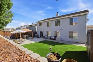 1916 Hillock Ct, Rocklin, CA 95765 - Photo 45