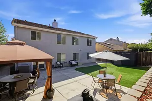 1916 Hillock Ct, Rocklin, CA 95765 - Photo 47