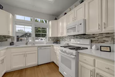 2650 Nicklaus Drive, Turlock, CA 95382 - Photo 9