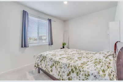 329 Lolly Way, Los Banos, CA 93635 - Photo 13
