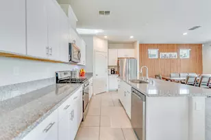 329 Lolly Wy, Los Banos, CA 93635 - Photo 9