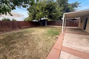 4940 Alcott Dr, Sacramento, CA 95820 - Photo 15
