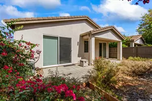 141 Perazul Cir, Sacramento, CA 95835 - Photo 3