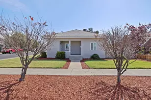 1229 N Redington St, Hanford, CA 93230 - Photo 1