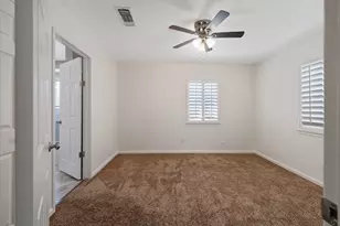 1229 N Redington St, Hanford, CA 93230 - Photo 29