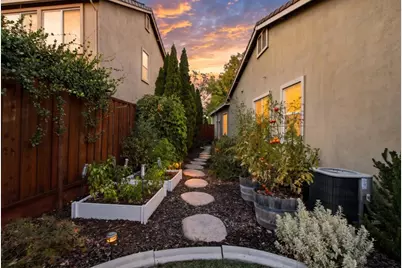 1941 Trinity Way, West Sacramento, CA 95691 - Photo 31
