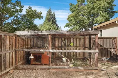 603 Stoneygate Court, Galt, CA 95632 - Photo 47
