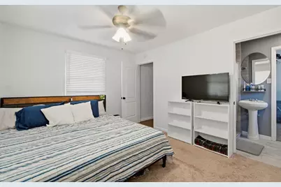 2054 Walnut Avenue, Carmichael, CA 95608 - Photo 27