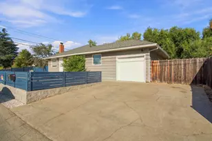 2054 Walnut Ave, Carmichael, CA 95608 - Photo 3