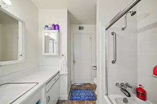 1533 W Rumble Rd, Modesto, CA 95350 - Photo 53