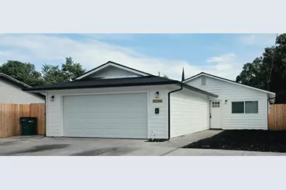 1230 E 10th Street, Stockton, CA 95206 - Photo 1