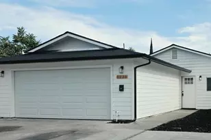 1230 E 10th St, Stockton, CA 95206 - Photo 1