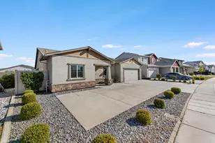 1585 Tannehill Dr, Manteca, CA 95337 - Photo 3