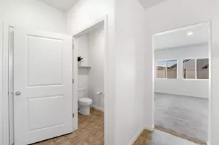 1585 Tannehill Dr, Manteca, CA 95337 - Photo 31