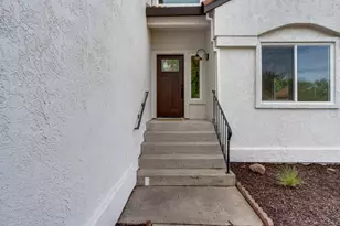 8313 Bellsbrae Dr, Antelope, CA 95843 - Photo 5