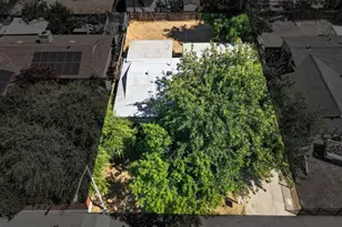 6917 Briggs Dr, Sacramento, CA 95828 - Photo 45