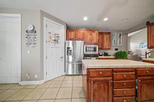 2226 Ryanlee Dr, Riverbank, CA 95367 - Photo 11
