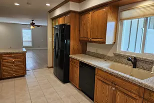 105 Toyon Dr, Woodland, CA 95695 - Photo 3