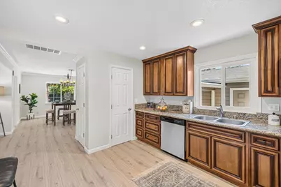 5531 North Avenue, Carmichael, CA 95608 - Photo 3
