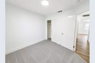 4706 W University Avenue, Fresno, CA 93722 - Photo 11