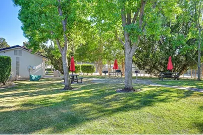 7413 Sunny Meadows Lane, Sacramento, CA 95828 - Photo 69