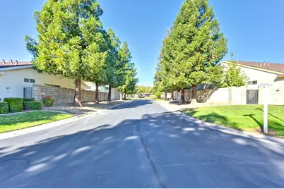7413 Sunny Meadows Lane, Sacramento, CA 95828 - Photo 59