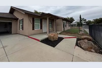 3901 Natoma Way, Sacramento, CA 95838 - Photo 5