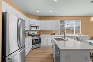 411 Clarence Bromell St, Tracy, CA 95377 - Photo 19
