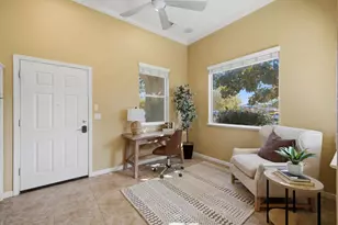 11860 Loisdale Way, Rancho Cordova, CA 95742 - Photo 5